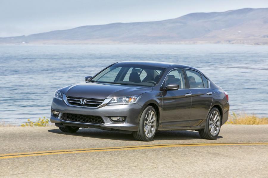  Honda Accord Sport Sedan 2013 года  (фото 105 из 147)